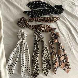 Women’s Tie Back Ribbon Scrunchies